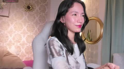 lilythea_ online show from November 2025 09:25:02 PM