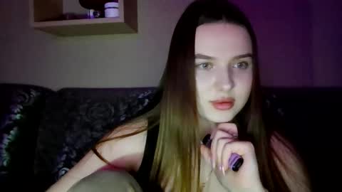 LilyyGray online show from November 2025 03:18:02 PM