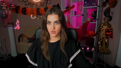 lina_fox12 online show from October 2025 12:06:01 PM