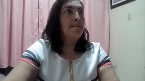 Lina Mara99 online show from May 2026 11:32:01 PM
