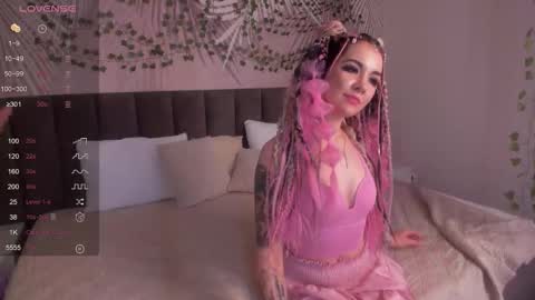 Snapshot of lina_moony chatting on November 2025 09:39:01 AM lina_moony online show from November 2025 09:39:01 AM