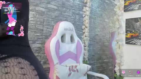 LINA SANCHEZ online show from February 2026 08:12:01 PM