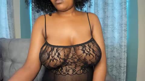 Snapshot of lina_sexy58 chatting on November 2025 11:10:01 AM lina sexy58 online show from November 2025 11:10:01 AM