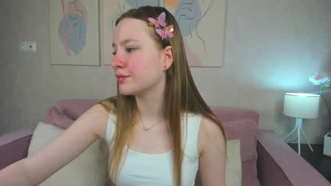 Lina online show from May 2026 01:12:02 AM