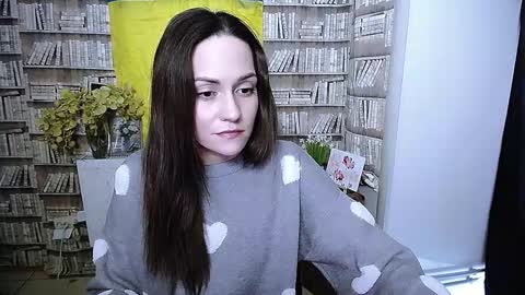 Lina online show from November 2025 10:26:02 AM