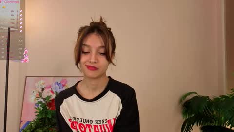 Lina online show from October 2025 09:11:01 AM