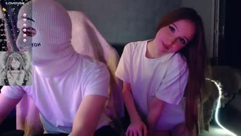 Snapshot of linaandliam chatting on February 2025 10:25:01 PM linaandliam online show from February 2025 10:25:01 PM