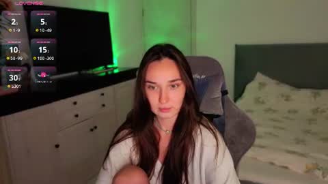 Lina online show from July 2026 06:56:02 PM