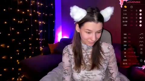 Lina online show from November 2025 08:26:02 AM