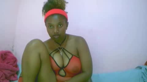 linah1123 online show from September 2025 05:29:02 PM