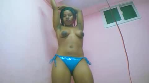 linah1123 online show from December 2025 07:54:02 PM