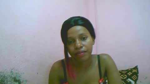 linah1123 online show from January 2026 02:19:02 PM