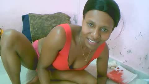 linah1123 online show from April 2026 10:18:01 PM