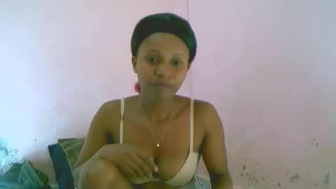 linah1123 online show from April 2026 02:44:01 PM