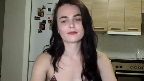 Snapshot of linda_aa chatting on September 2025 07:02:02 PM Linda online show from September 2025 07:02:02 PM