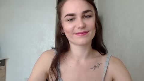 Snapshot of linda_aa chatting on September 2025 11:10:01 AM Linda online show from September 2025 11:10:01 AM