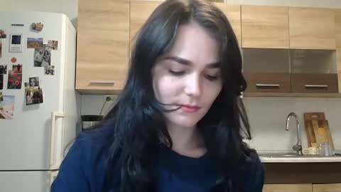 Snapshot of linda_aa chatting on October 2025 06:50:02 PM Linda online show from October 2025 06:50:02 PM