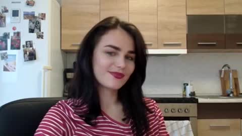 Snapshot of linda_aa chatting on October 2025 02:58:02 PM Linda online show from October 2025 02:58:02 PM