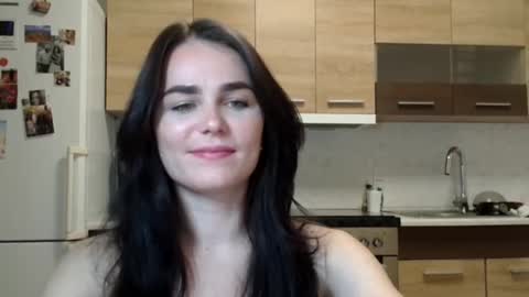 Snapshot of linda_aa chatting on October 2025 07:42:02 PM Linda online show from October 2025 07:42:02 PM