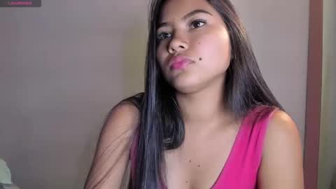 Snapshot of linda_alana chatting on February 2026 10:06:01 PM Alana online show from February 2026 10:06:01 PM