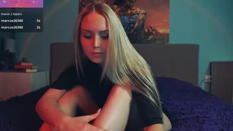 Linda online show from February 2025 07:22:02 PM