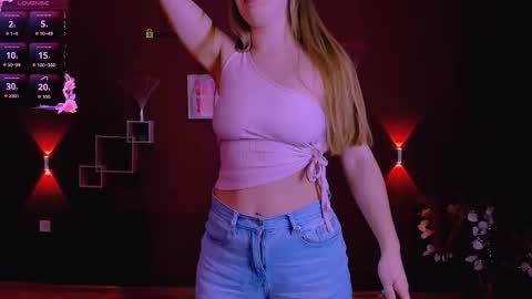 linda_save online show from March 2026 09:22:02 PM