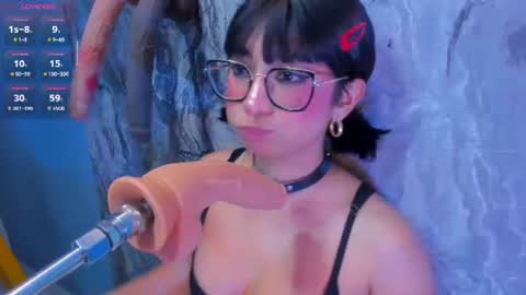 Snapshot of linda_sofi__ chatting on June 2026 02:24:02 AM linda_sofi__ online show from June 2026 02:24:02 AM