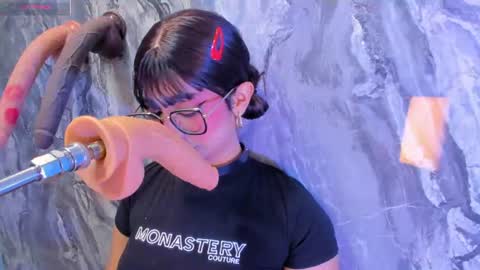 Snapshot of linda_sofi__ chatting on June 2026 07:40:01 PM linda_sofi__ online show from June 2026 07:40:01 PM