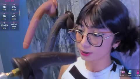 Snapshot of linda_sofi__ chatting on July 2026 10:45:01 PM linda_sofi__ online show from July 2026 10:45:01 PM