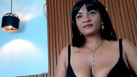 Snapshot of linda_yepez chatting on September 2025 11:38:01 PM linda_yepez online show from September 2025 11:38:01 PM