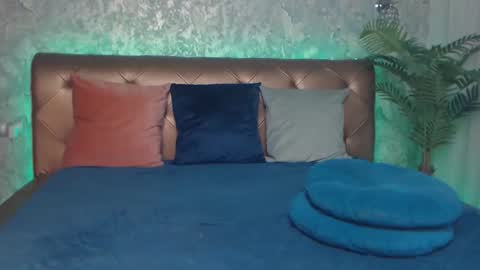 Linda online show from January 2026 03:42:02 AM