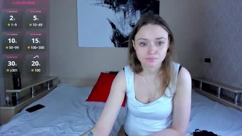 Snapshot of lindaeva chatting on November 2025 10:45:02 AM Linda online show from November 2025 10:45:02 AM