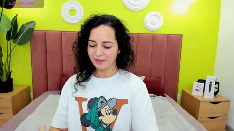 Snapshot of lindainsatiable chatting on February 2026 01:09:02 AM Linda online show from February 2026 01:09:02 AM