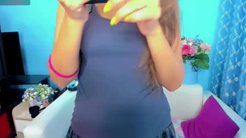 Snapshot of lindaliiii chatting on September 2025 02:59:01 AM Linda online show from September 2025 02:59:01 AM