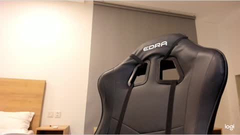 Snapshot of lindamei chatting on February 2025 12:37:01 PM lindamei online show from February 2025 12:37:01 PM