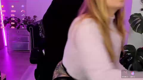 Linda  --  online show from March 2025 05:17:02 PM