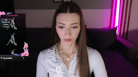 Lindsey online show from April 2026 08:21:01 PM