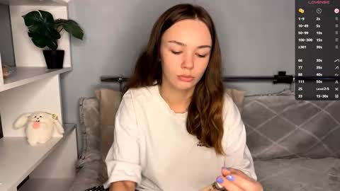 Kate online show from October 2025 01:08:01 PM