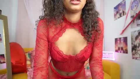 Snapshot of lindseywest chatting on February 2025 09:11:01 AM Lindsey online show from February 2025 09:11:01 AM