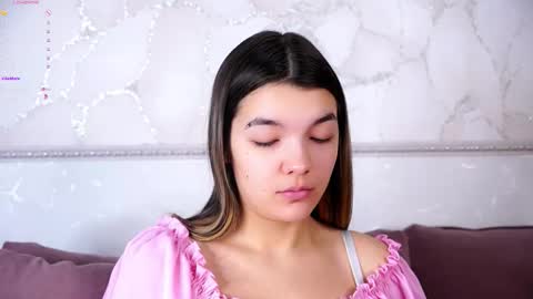 Kate online show from December 2025 01:54:01 AM