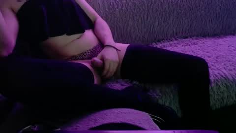 Snapshot of linkcd chatting on February 2025 07:34:01 AM CandyPop online show from February 2025 07:34:01 AM