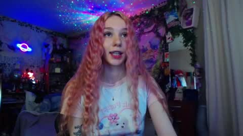 Lin online show from December 2025 10:15:01 PM