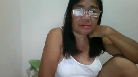 Snapshot of linzy164236 chatting on February 2025 03:42:02 PM linzy164236 online show from February 2025 03:42:02 PM