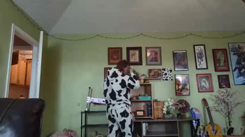 Linzy19 online show from December 2025 04:14:02 PM