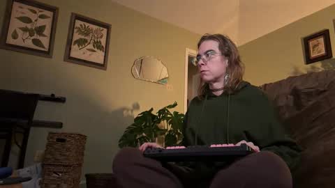 Linzy19 online show from February 2026 03:05:02 AM