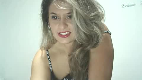 lionessmom online show from October 2025 01:57:01 AM