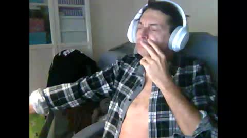 Snapshot of liongr69 chatting on January 2025 08:07:02 AM liongr69 online show from January 2025 08:07:02 AM