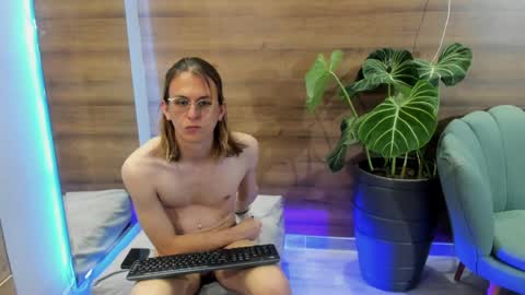 Lior evan online show from May 2026 02:17:01 AM