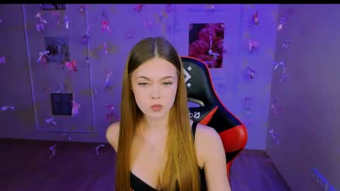 Snapshot of liora_wisp chatting on June 2026 12:51:02 PM liora online show from June 2026 12:51:02 PM