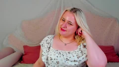LioraArdyn online show from April 2026 12:29:02 PM
